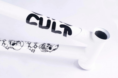 Rám Cult COREY WALSH White